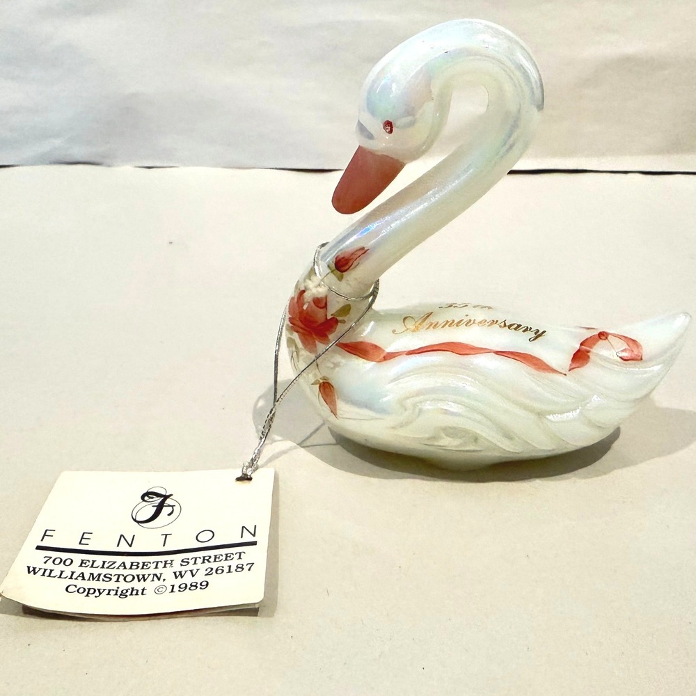 Fenton 1989 Pearl Opalescent Swan 35th Anniversary Signed Robin Spindler w/Tag